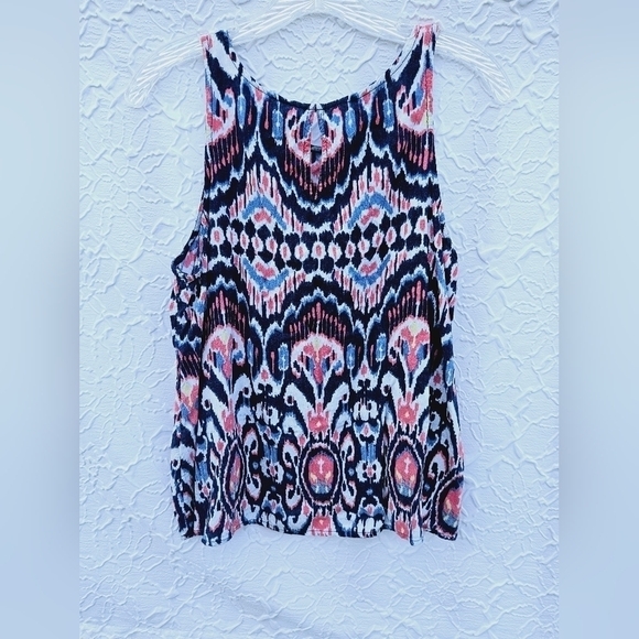 Abercrombie & Fitch tank top size Small - Picture 2 of 3